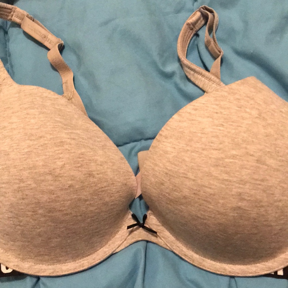Cacique grey boost plunge sporty bra SZ 38D